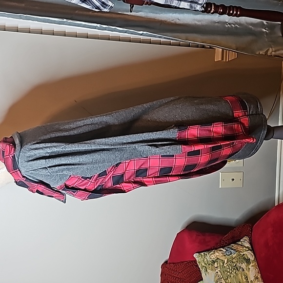 Tunic - Picture 3 of 6